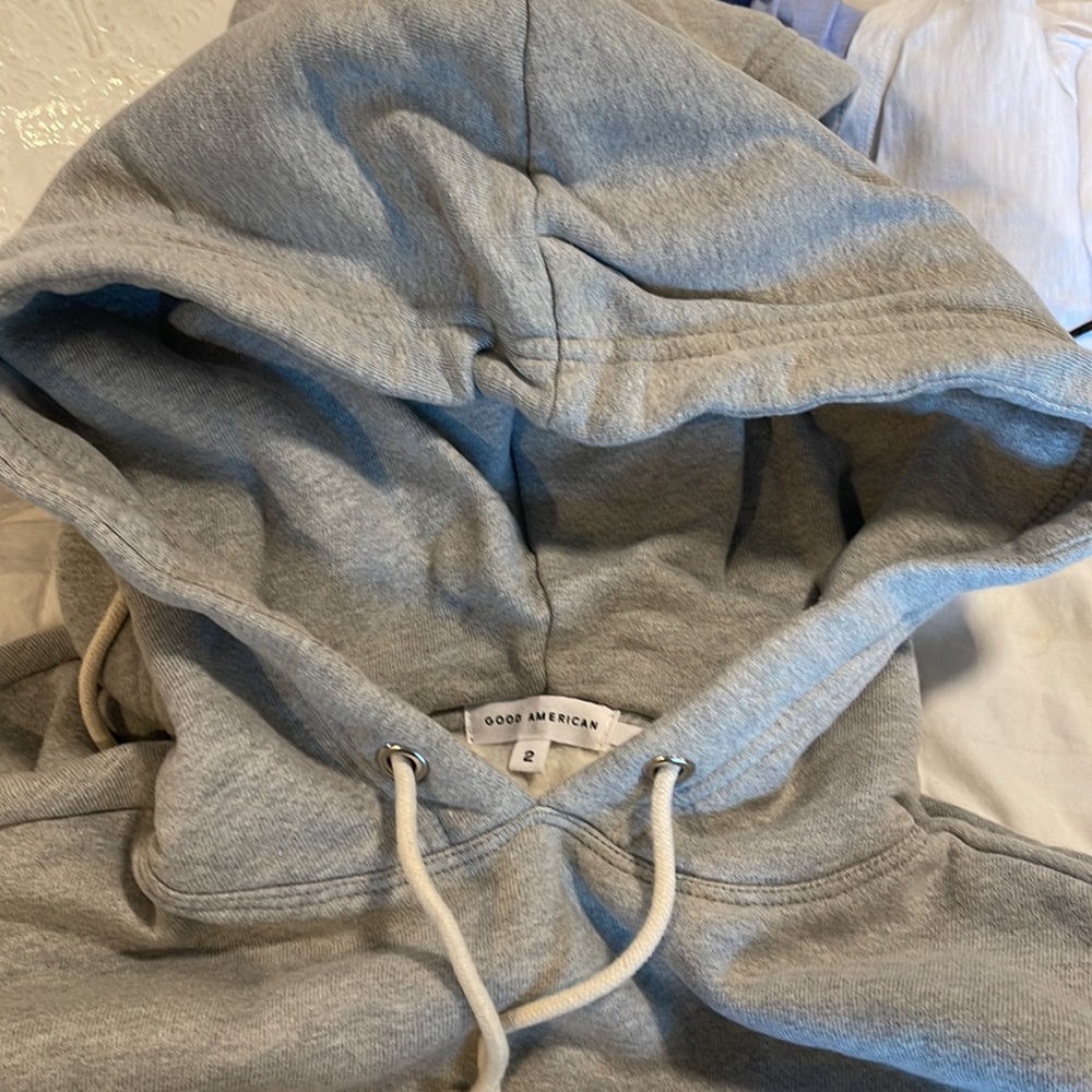 Good American cropped hoodie size 2 heather grey - Picture 6 of 9